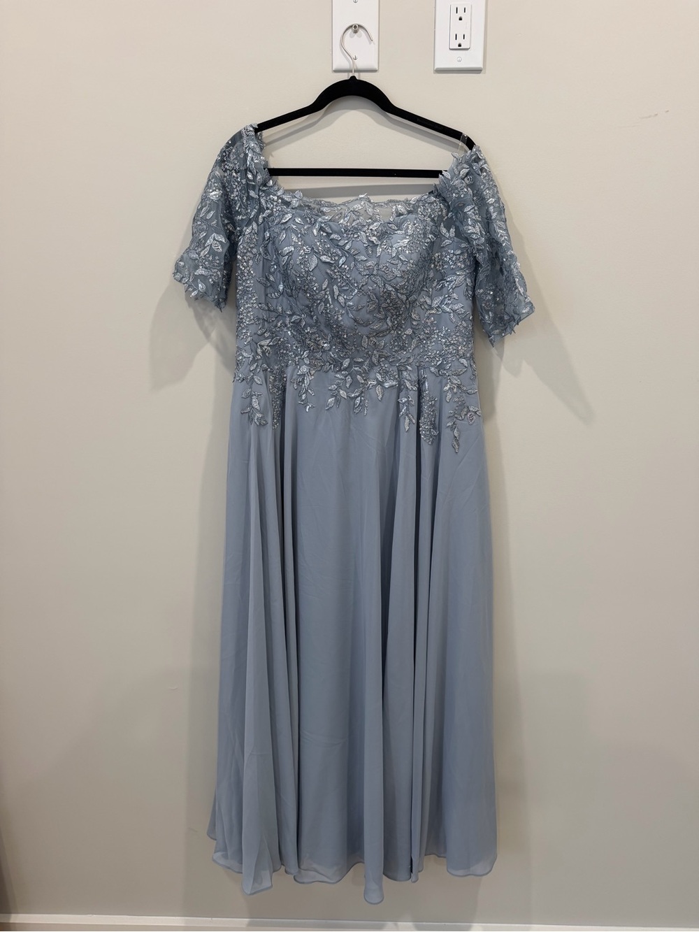 Chiffon Lace Off-Shoulder Maxi Dress in Light Blue